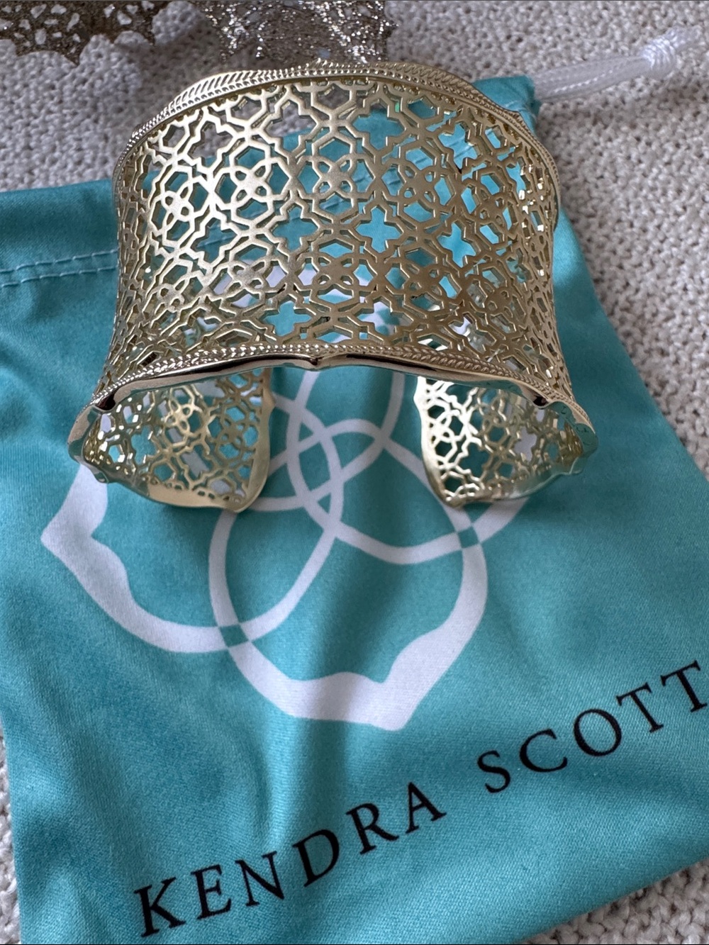 🍁Beautiful Kendra Scott Cuff Bracelet 🍁